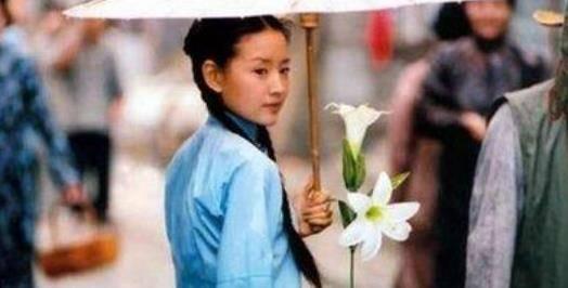 娱乐圈白莲花是谁,揭秘神秘女星的清新形象之谜